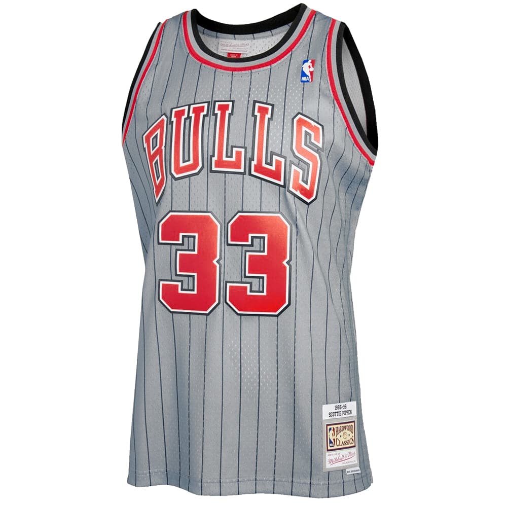  Mitchell & Ness NBA Swingman Alternate Jersey Bulls 97 Scottie  Pippen Black MD L : Sports & Outdoors